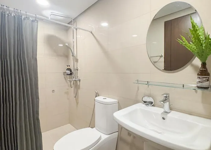 Apartment Estudio La Vida At 38 Park Avenue - 5 Minutes Walk To Ayala Bloc, With Infinity Pool, Fast Wi-fi, Gym, & Views Inside It Park *