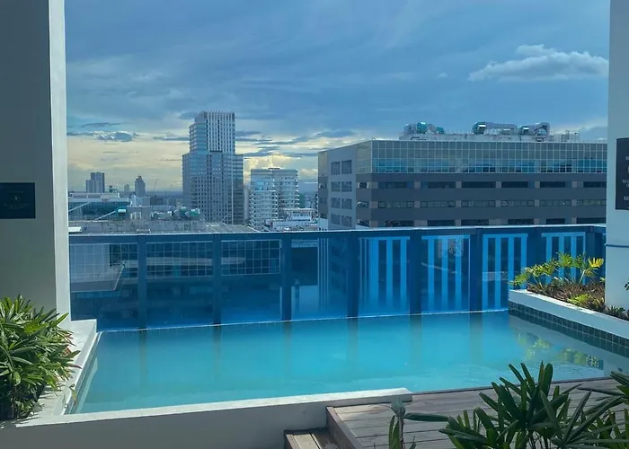 Estudio La Vida At 38 Park Avenue - 5 Minutes Walk To Ayala Bloc, With Infinity Pool, Fast Wi-fi, Gym, & Views Inside It Park Apartment